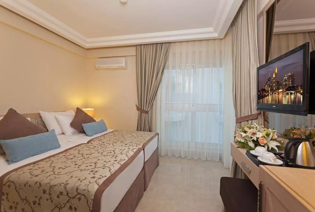 xperia saray beach alanya_shabavizparvaz_11.jpg